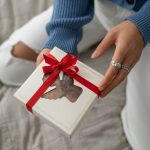 Купить подарок на день парню